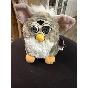Vintage Furby Tiger 1998 Gray‎ White Green Eyes Model 70-800 with tag